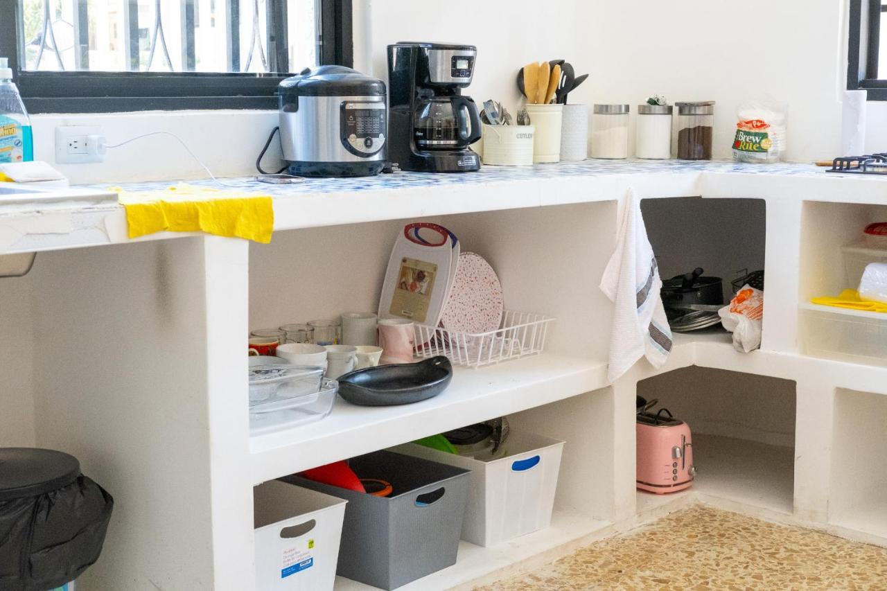 Baku Laureles Hostel Medellín Zewnętrze zdjęcie