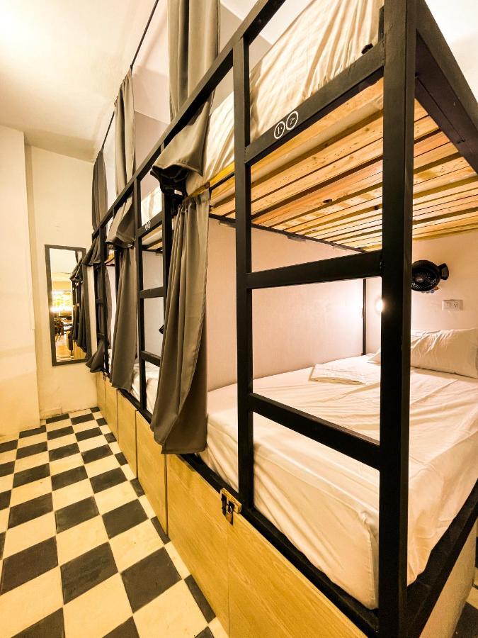 Baku Laureles Hostel Medellín Zewnętrze zdjęcie
