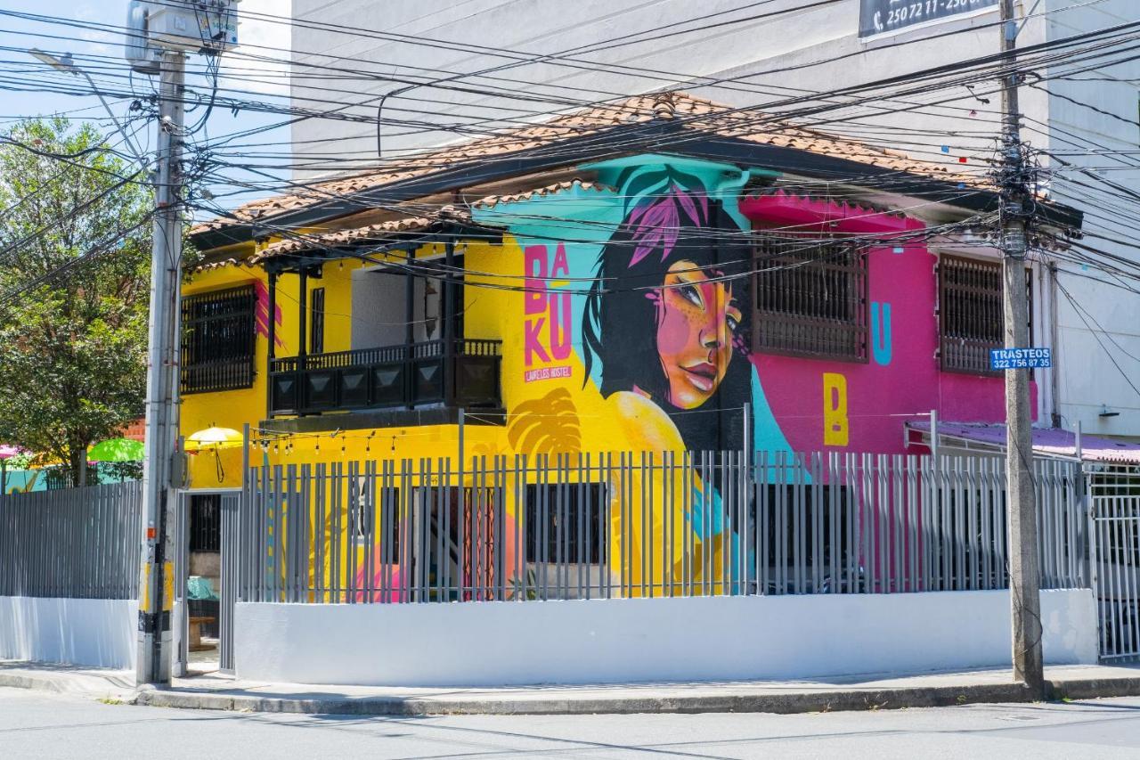 Baku Laureles Hostel Medellín Zewnętrze zdjęcie