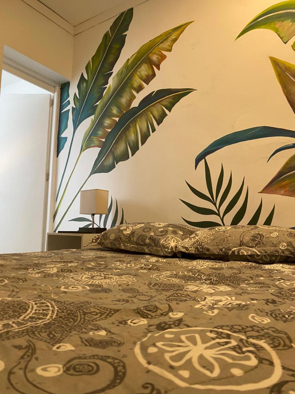 Baku Laureles Hostel Medellín Zewnętrze zdjęcie